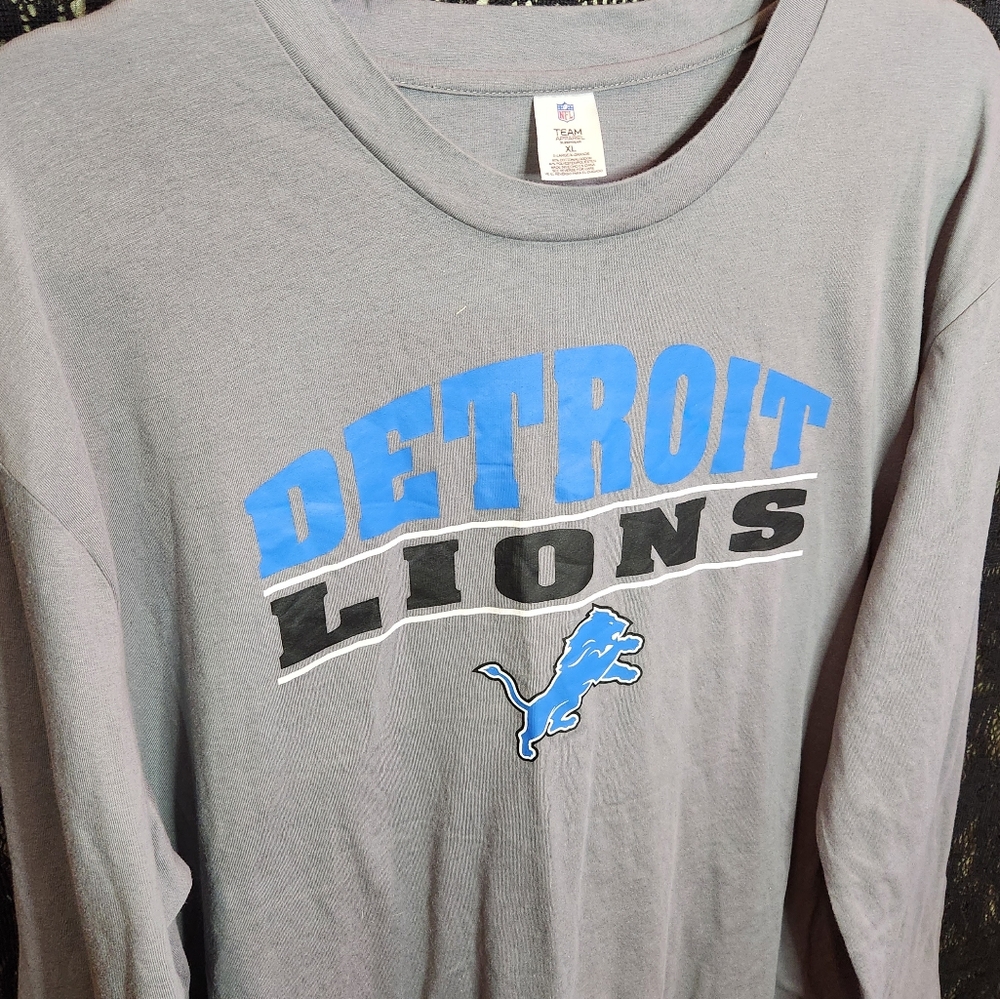 Long sleve grey men's shirt